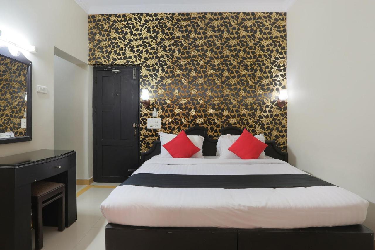 Capital O 46475 Gd International Redfort Hotel Nilambūr Eksteriør billede