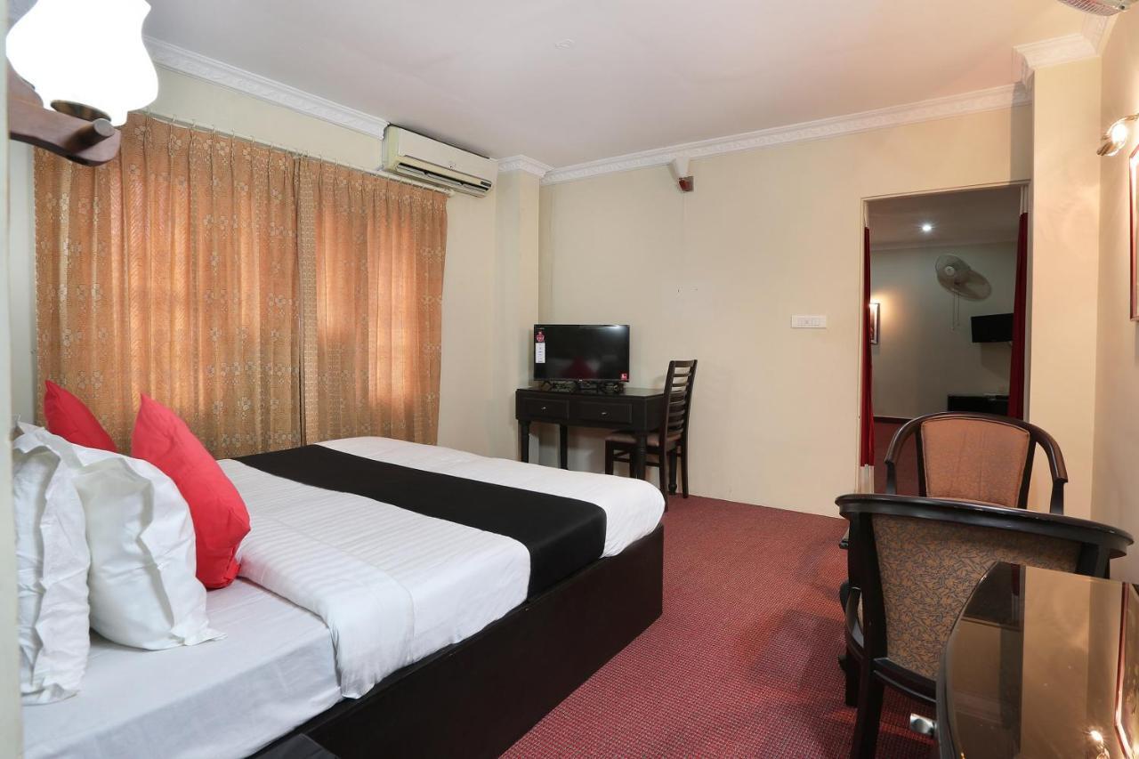 Capital O 46475 Gd International Redfort Hotel Nilambūr Eksteriør billede